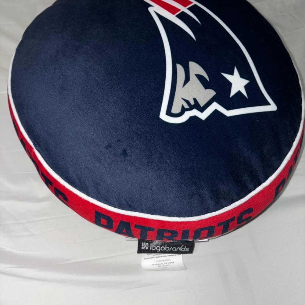 Logobrands Navy Patriots Round Pillow